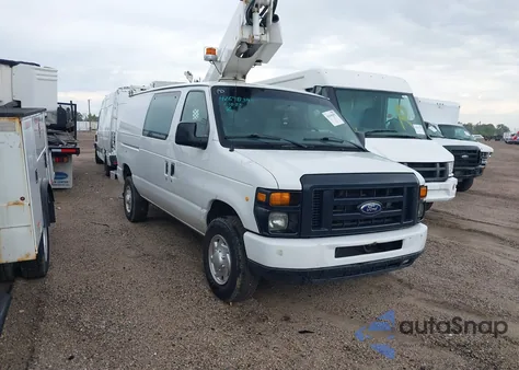2014 Ford E-350 Super Duty Commercial z USA, uszkodzony, nr VIN 1FDSE3EL2EDB10624